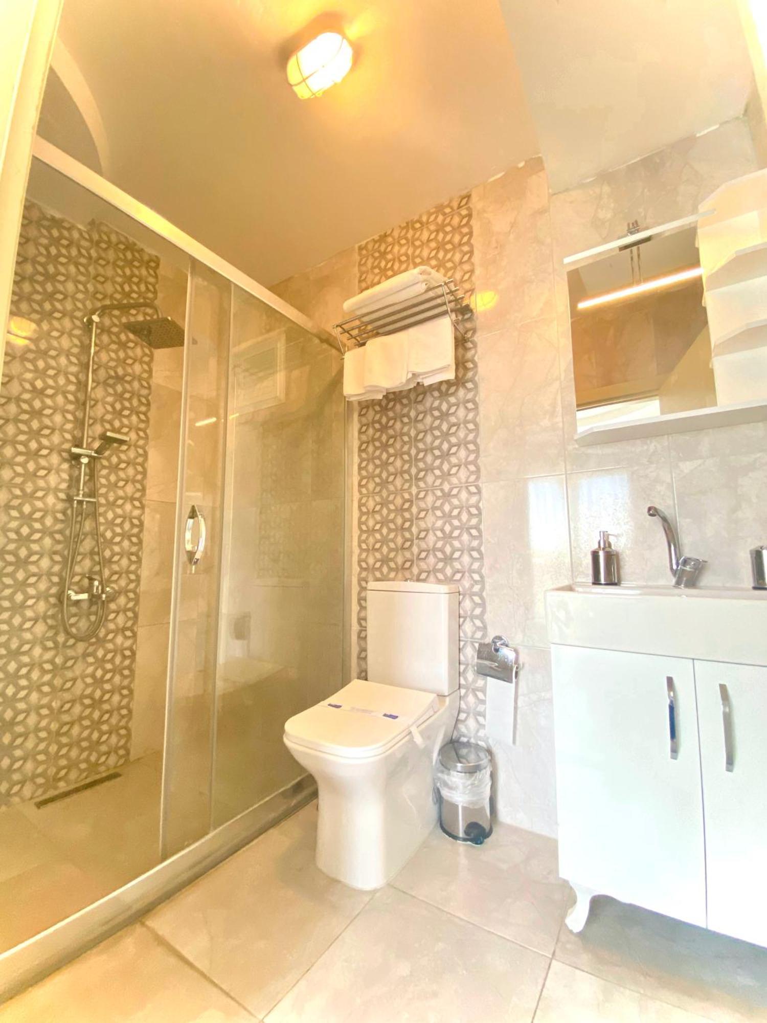 Udi Hotel Çanakkale Exteriör bild
