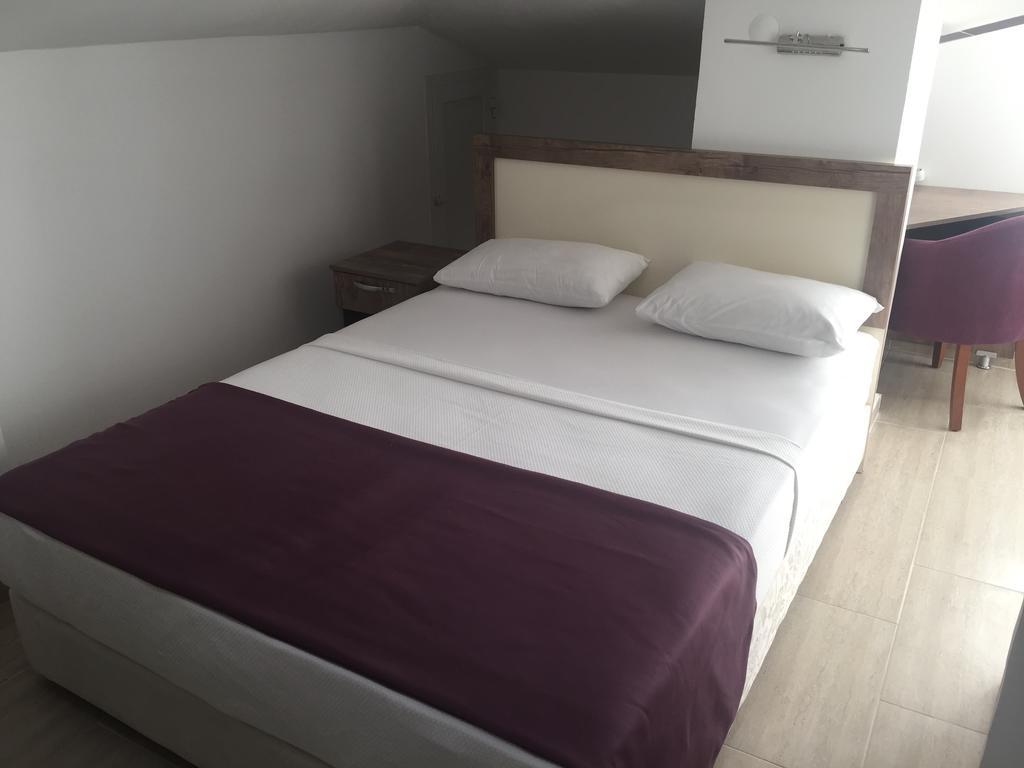 Udi Hotel Çanakkale Exteriör bild